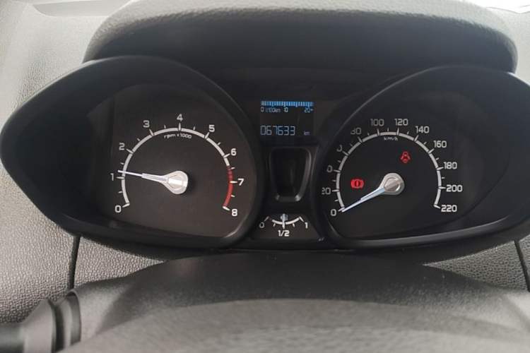 Used Ford EcoSport 2013 1.5L Manual Fashion Model Instrument Cluster