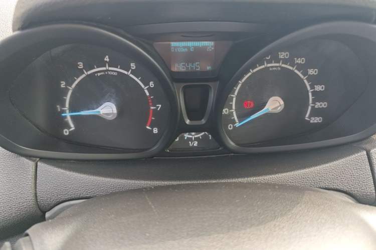 Used Ford EcoSport 2013 1.5L Manual Fashion Model Instrument Cluster