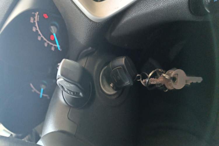 Used Ford EcoSport 2013 1.5L Automatic Fashion Model Interior 1