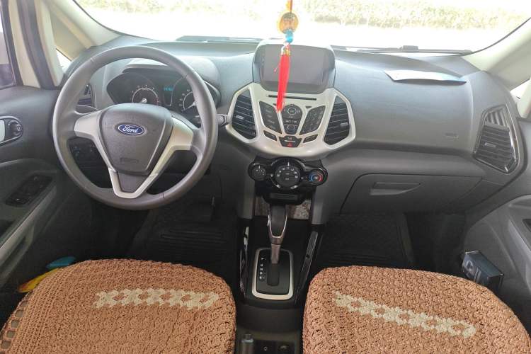 Used Ford EcoSport 2013 1.5L Automatic Fashion Model Interior 2