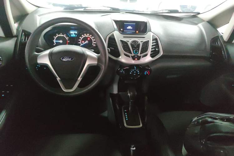 Used Ford EcoSport 2013 1.5L Automatic Fashion Model Interior 2