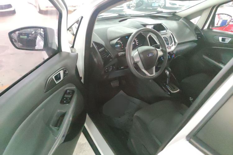 Used Ford EcoSport 2013 1.5L Automatic Fashion Model Interior 3