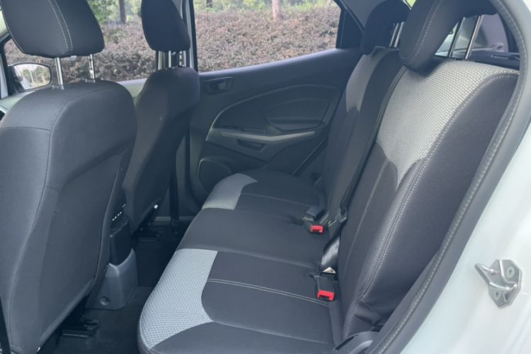 Used Ford EcoSport 2013 1.5L Manual Comfort Model Interior 4
