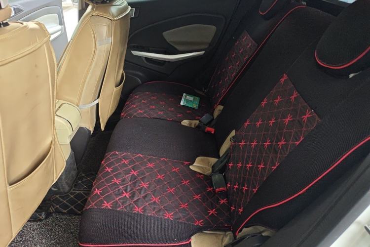 Used Ford EcoSport 2013 1.5L Automatic Fashion Model Interior 4