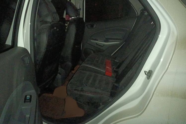 Used Ford EcoSport 2013 1.5L Manual Comfort Model Interior 4