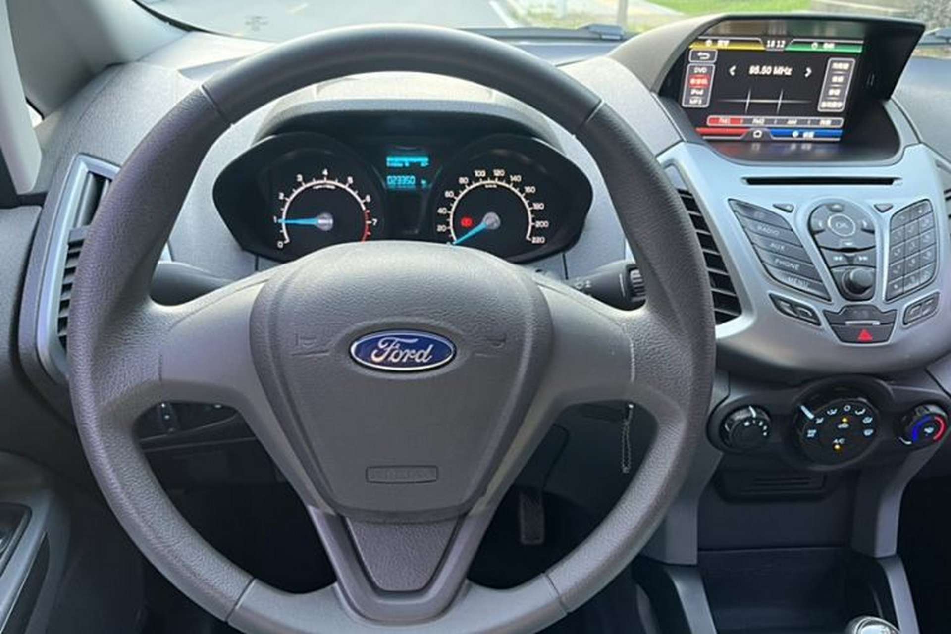 Used Ford EcoSport 2013 1.5L Manual Comfort Model Interior 6