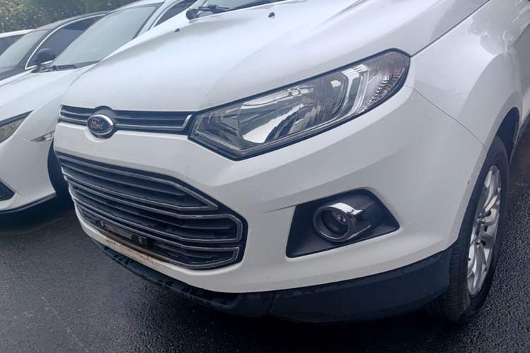 Used Ford EcoSport 2013 1.5L Automatic Prestige Model Left Front Headlight