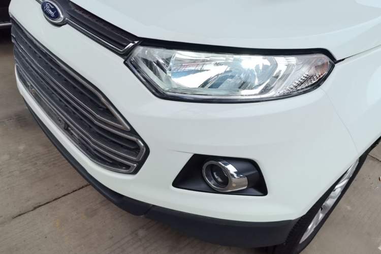 Used Ford EcoSport 2013 1.5L Automatic Prestige Model Left Front Headlight