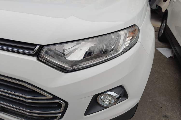 Used Ford EcoSport 2013 1.0L GTDi Manual Luxury Model Left Front Headlight
