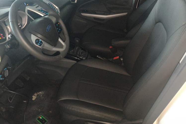 Used Ford EcoSport 2013 1.0L GTDi Manual Luxury Model Left Front Seat