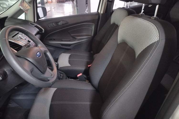 Used Ford EcoSport 2013 1.5L Manual Comfort Model Left Front Seat