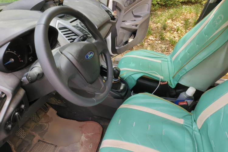 Used Ford EcoSport 2013 1.5L Manual Comfort Model Left Front Seat