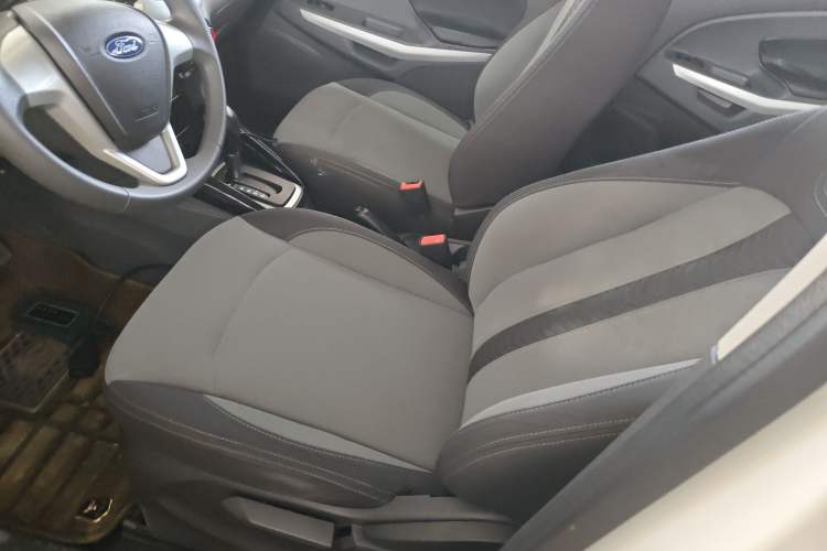Used Ford EcoSport 2013 1.5L Automatic Fashion Model Left Front Seat