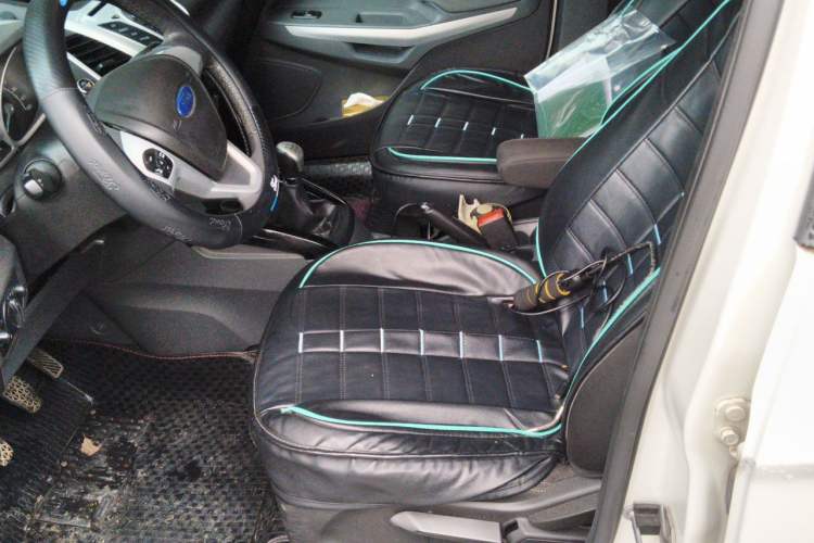 Used Ford EcoSport 2013 1.5L Manual Luxury Model Left Front Seat