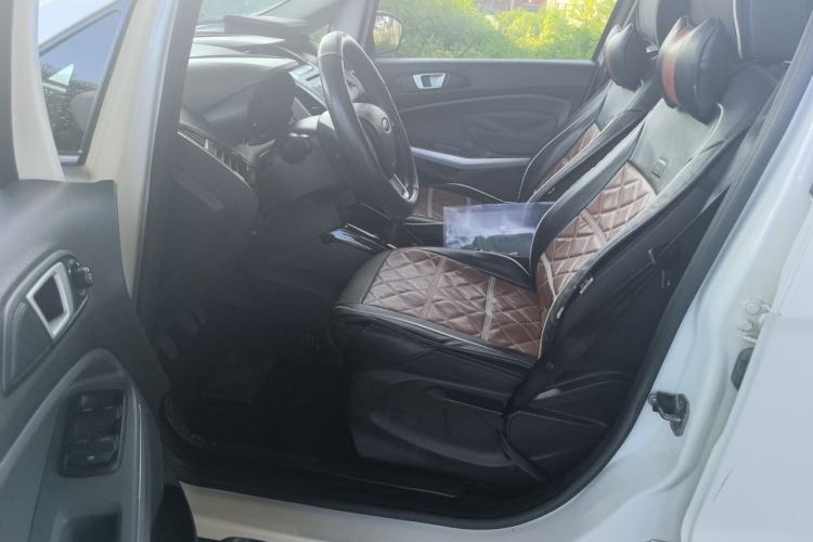 Used Ford EcoSport 2013 1.5L Manual Fashion Model Left Front Seat