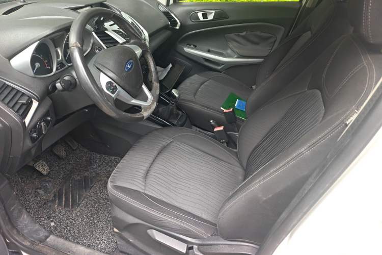 Used Ford EcoSport 2013 1.0L GTDi Manual Luxury Model Left Front Seat