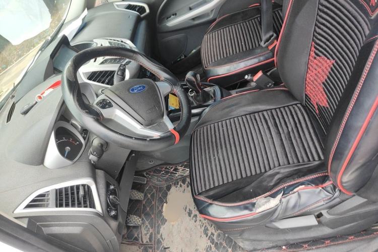 Used Ford EcoSport 2013 1.5L Manual Luxury Model Left Front Seat