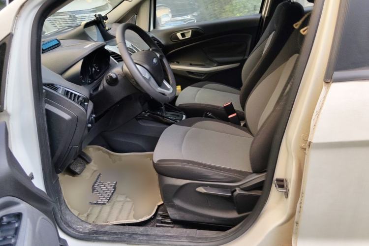 Used Ford EcoSport 2013 1.5L Automatic Fashion Model Left Front Seat