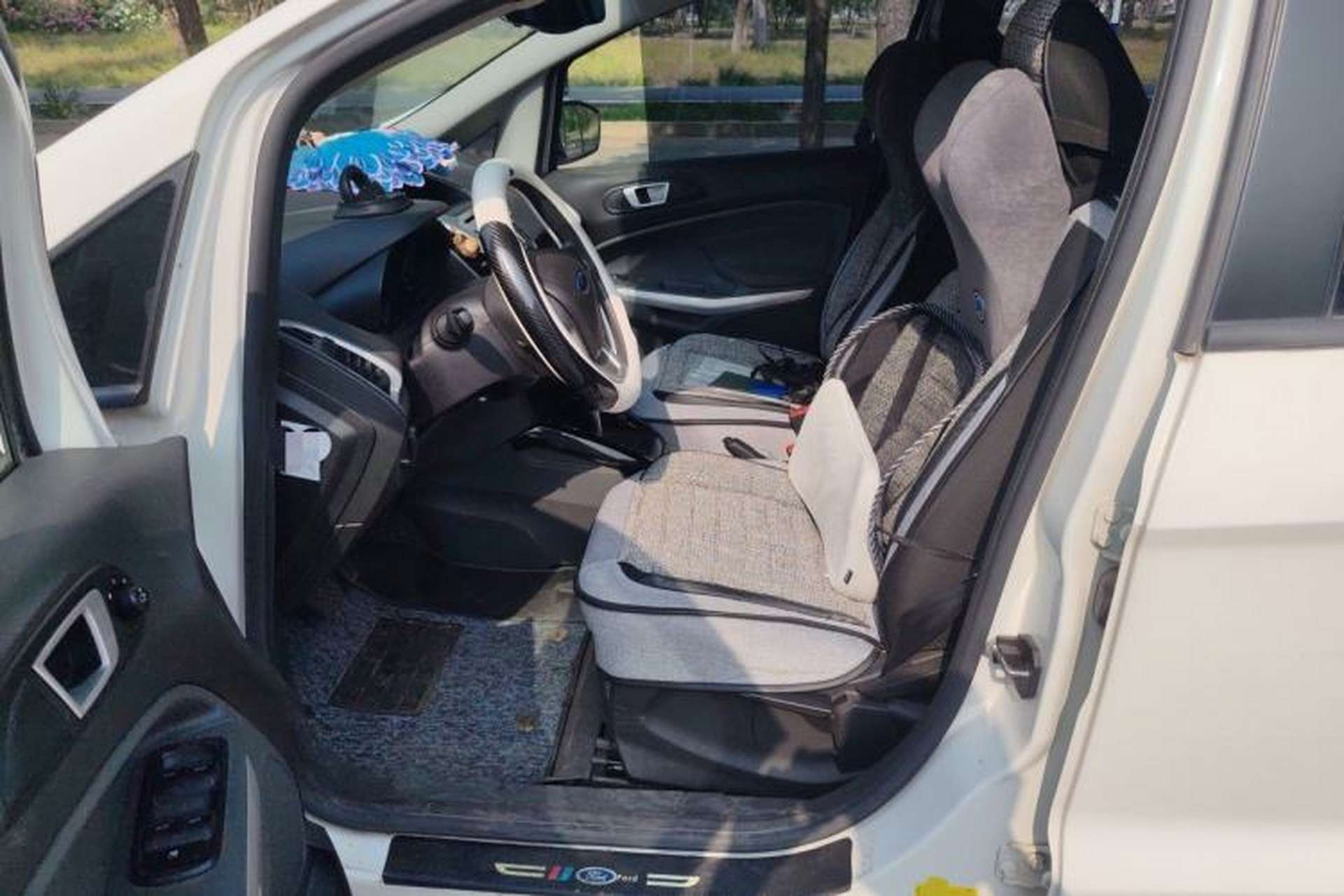 Used Ford EcoSport 2013 1.5L Automatic Fashion Model Left Front Seat