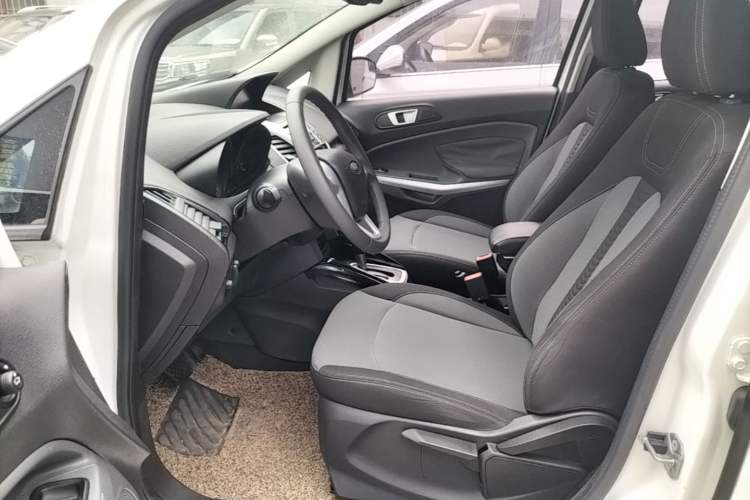 Used Ford EcoSport 2013 1.5L Automatic Fashion Model Left Front Seat