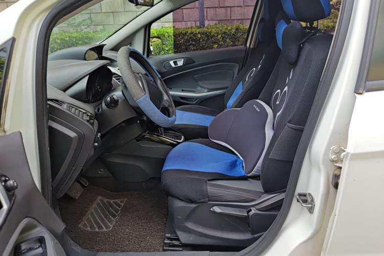Used Ford EcoSport 2013 1.5L Automatic Fashion Model Left Front Seat