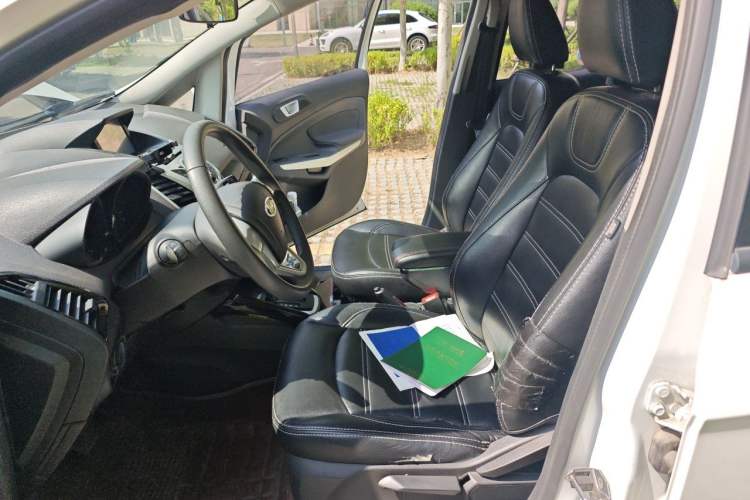 Used Ford EcoSport 2013 1.5L Automatic Fashion Model Left Front Seat