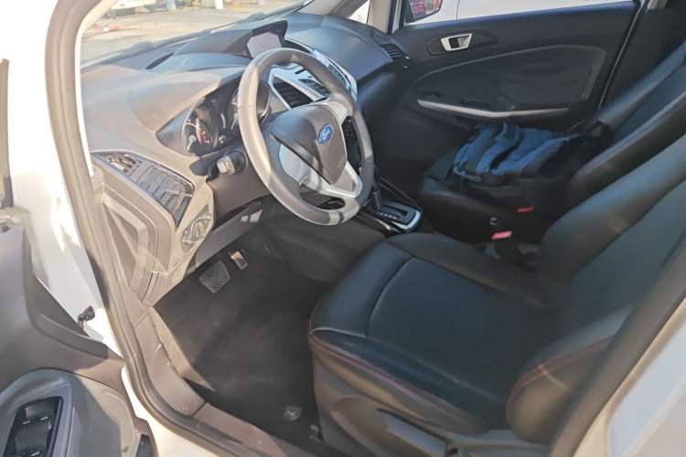 Used Ford EcoSport 2013 1.5L Automatic Fashion Model Left Front Seat