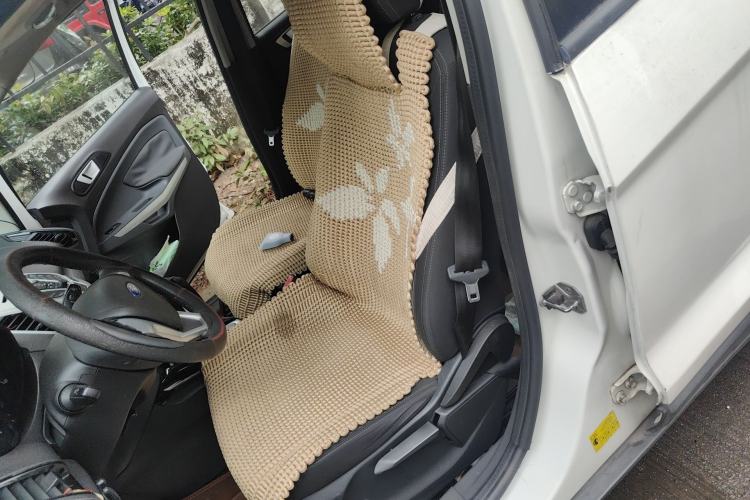 Used Ford EcoSport 2013 1.5L Automatic Fashion Model Left Front Seat