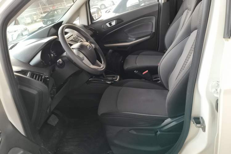 Used Ford EcoSport 2013 1.5L Automatic Fashion Model Left Front Seat
