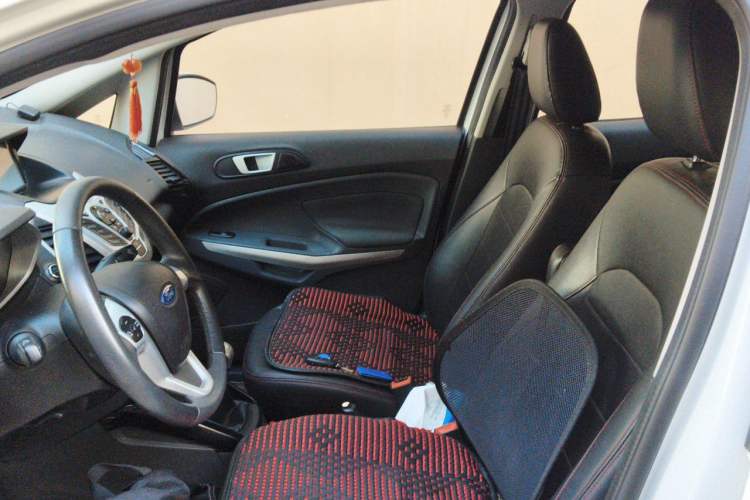 Used Ford EcoSport 2013 1.5L Manual Luxury Model Left Front Seat