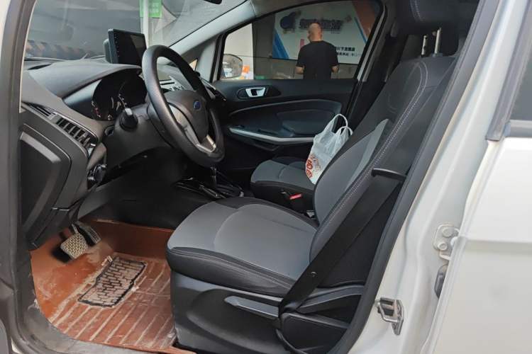 Used Ford EcoSport 2013 1.5L Automatic Fashion Model Left Front Seat