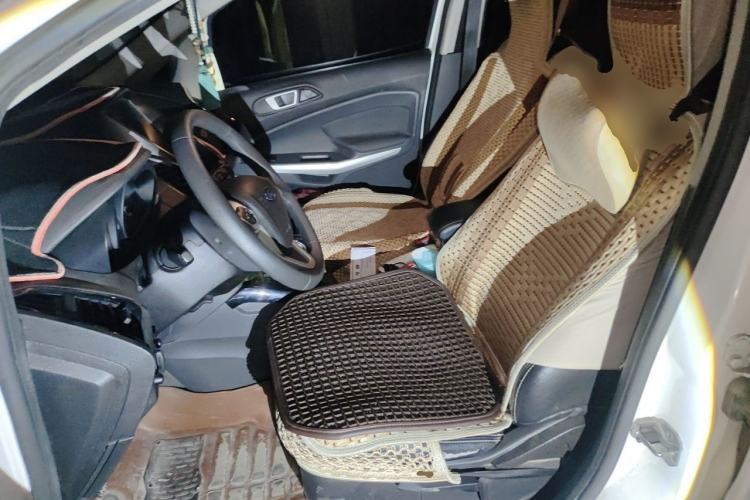Used Ford EcoSport 2013 1.5L Manual Fashion Model Left Front Seat