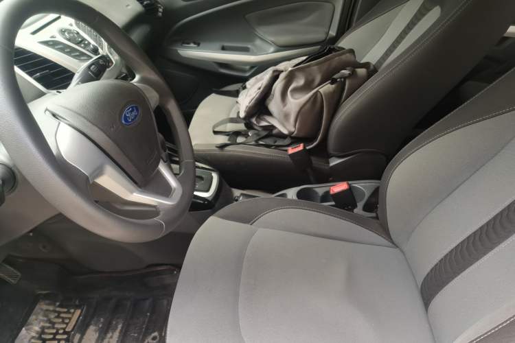 Used Ford EcoSport 2013 1.5L Automatic Fashion Model Left Front Seat