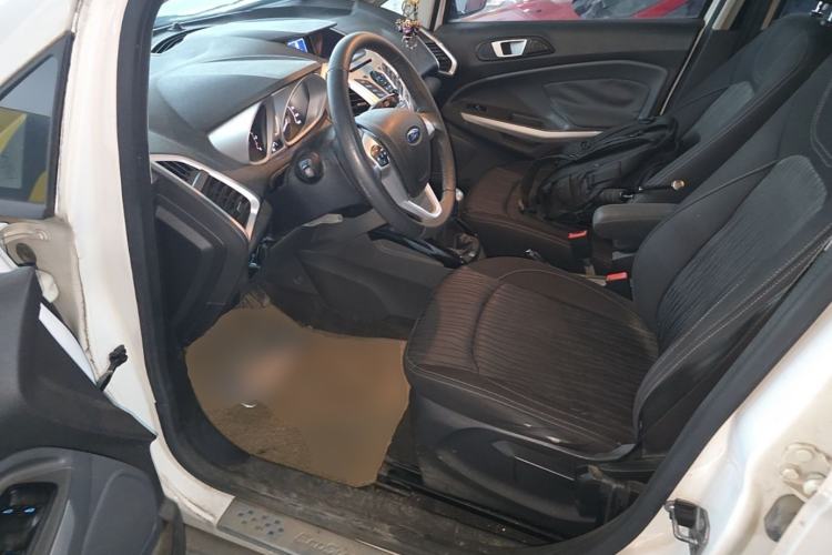 Used Ford EcoSport 2013 1.5L Manual Luxury Model Left Front Seat