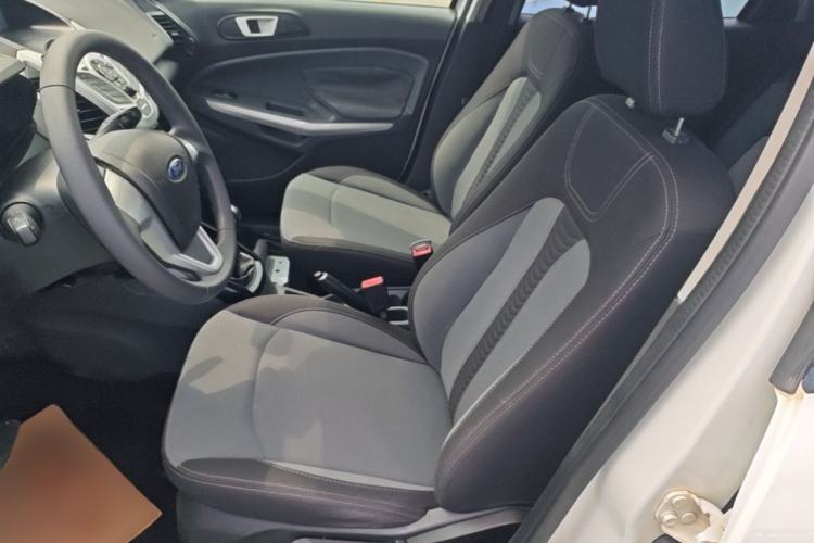 Used Ford EcoSport 2013 1.5L Manual Fashion Model Left Front Seat