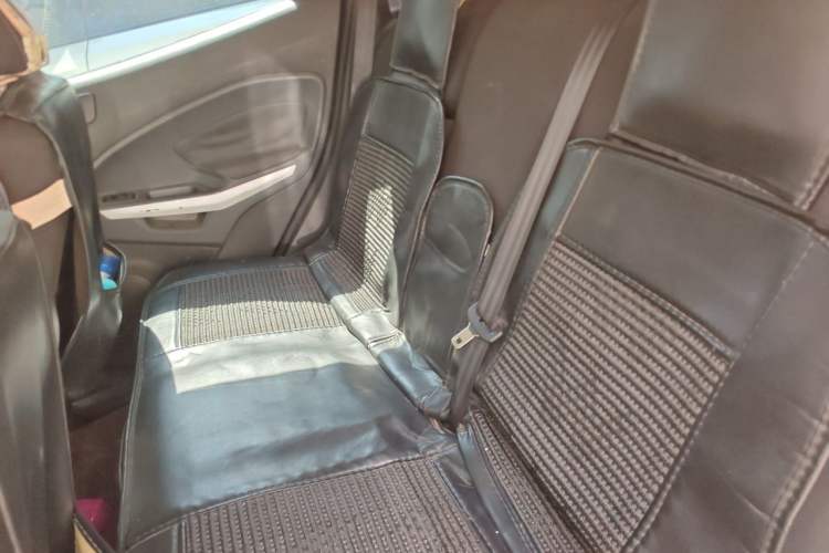 Used Ford EcoSport 2013 1.5L Automatic Fashion Model Left Rear Seat