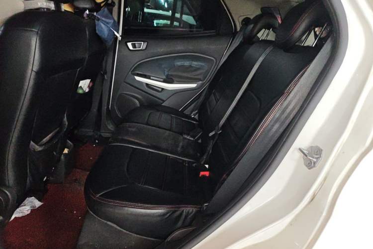 Used Ford EcoSport 2013 1.5L Automatic Fashion Model Left Rear Seat