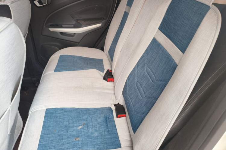 Used Ford EcoSport 2013 1.5L Automatic Fashion Model Left Rear Seat