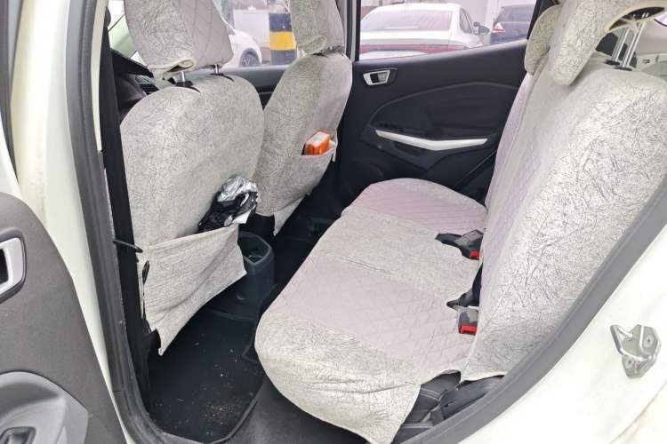 Used Ford EcoSport 2013 1.5L Manual Fashion Model Left Rear Seat
