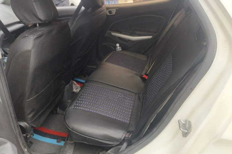 Used Ford EcoSport 2013 1.5L Automatic Fashion Model Left Rear Seat