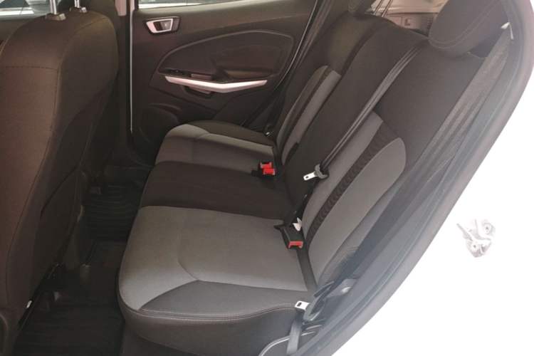 Used Ford EcoSport 2013 1.5L Automatic Fashion Model Left Rear Seat