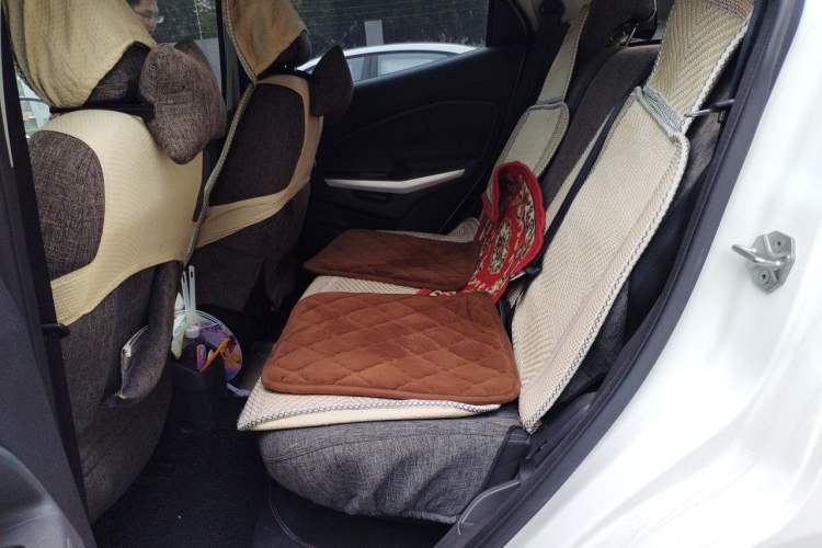 Used Ford EcoSport 2013 1.5L Automatic Fashion Model Left Rear Seat