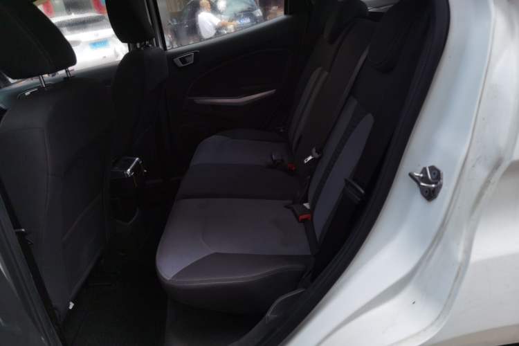 Used Ford EcoSport 2013 1.5L Automatic Fashion Model Left Rear Seat