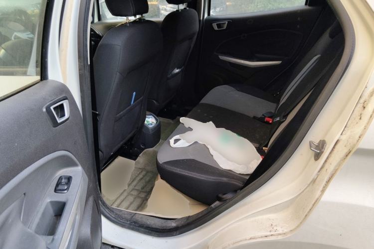 Used Ford EcoSport 2013 1.5L Automatic Fashion Model Left Rear Seat
