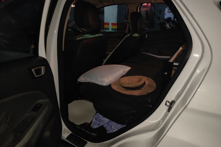 Used Ford EcoSport 2013 1.5L Automatic Fashion Model Left Rear Seat