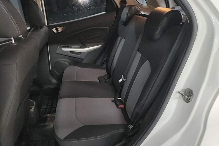 Used Ford EcoSport 2013 1.5L Automatic Fashion Model Left Rear Seat