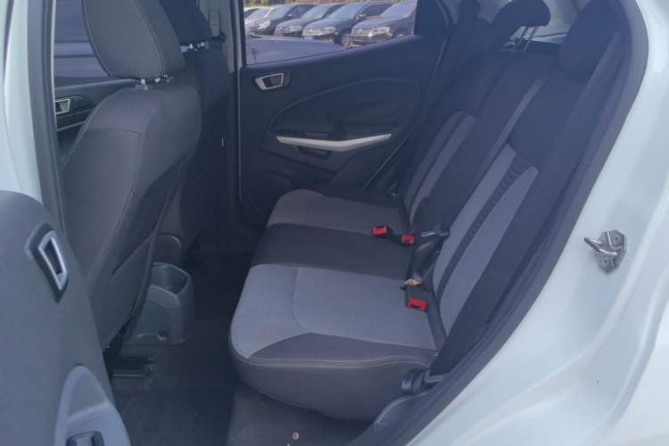 Used Ford EcoSport 2013 1.5L Automatic Fashion Model Left Rear Seat