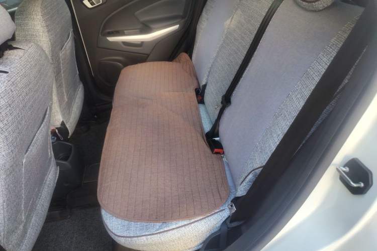 Used Ford EcoSport 2013 1.5L Automatic Fashion Model Left Rear Seat