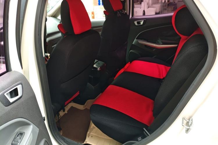 Used Ford EcoSport 2013 1.5L Automatic Fashion Model Left Rear Seat