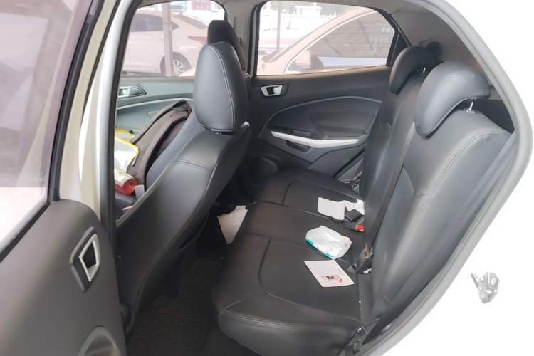 Used Ford EcoSport 2013 1.5L Automatic Fashion Model Left Rear Seat